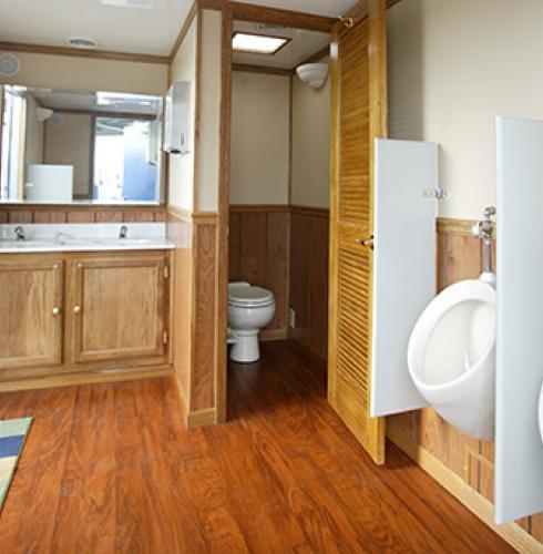 Mobile-restroom Gallery | Alura Trailer