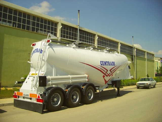 bulk cement trailer3