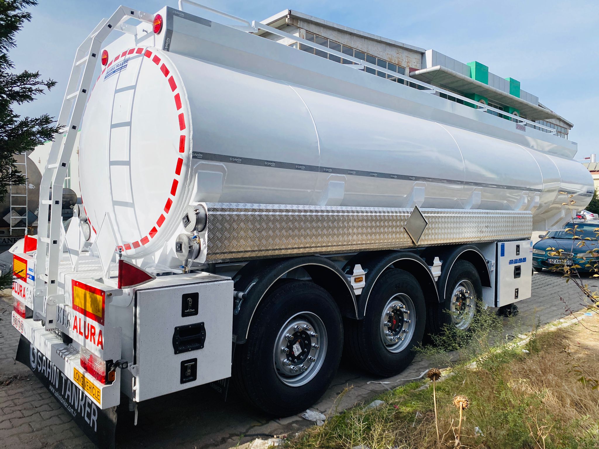 Tanker_aluminium Gallery | Alura Trailer