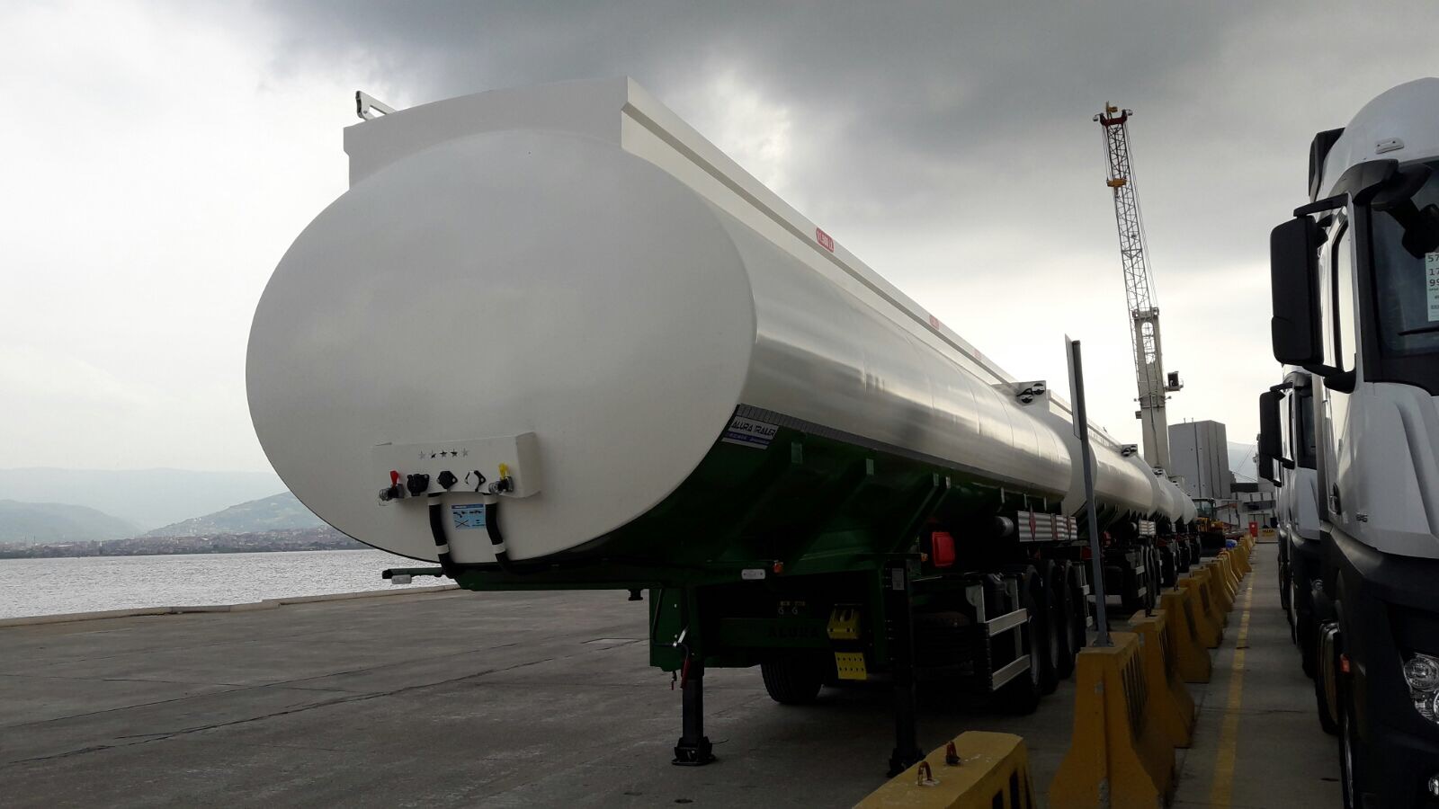 Tankers-port-kuba Gallery | Alura Trailer