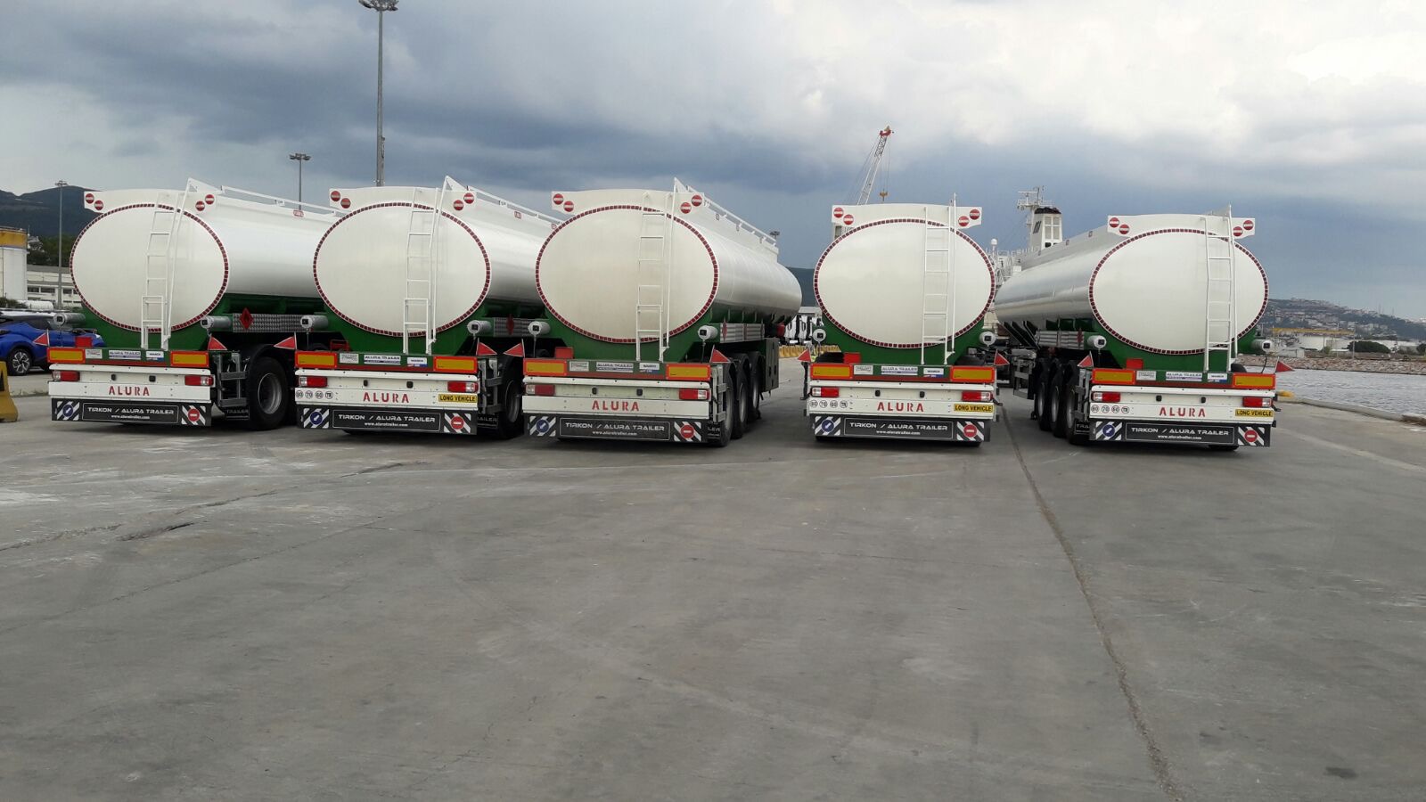 Tankers-port-kuba Gallery | Alura Trailer